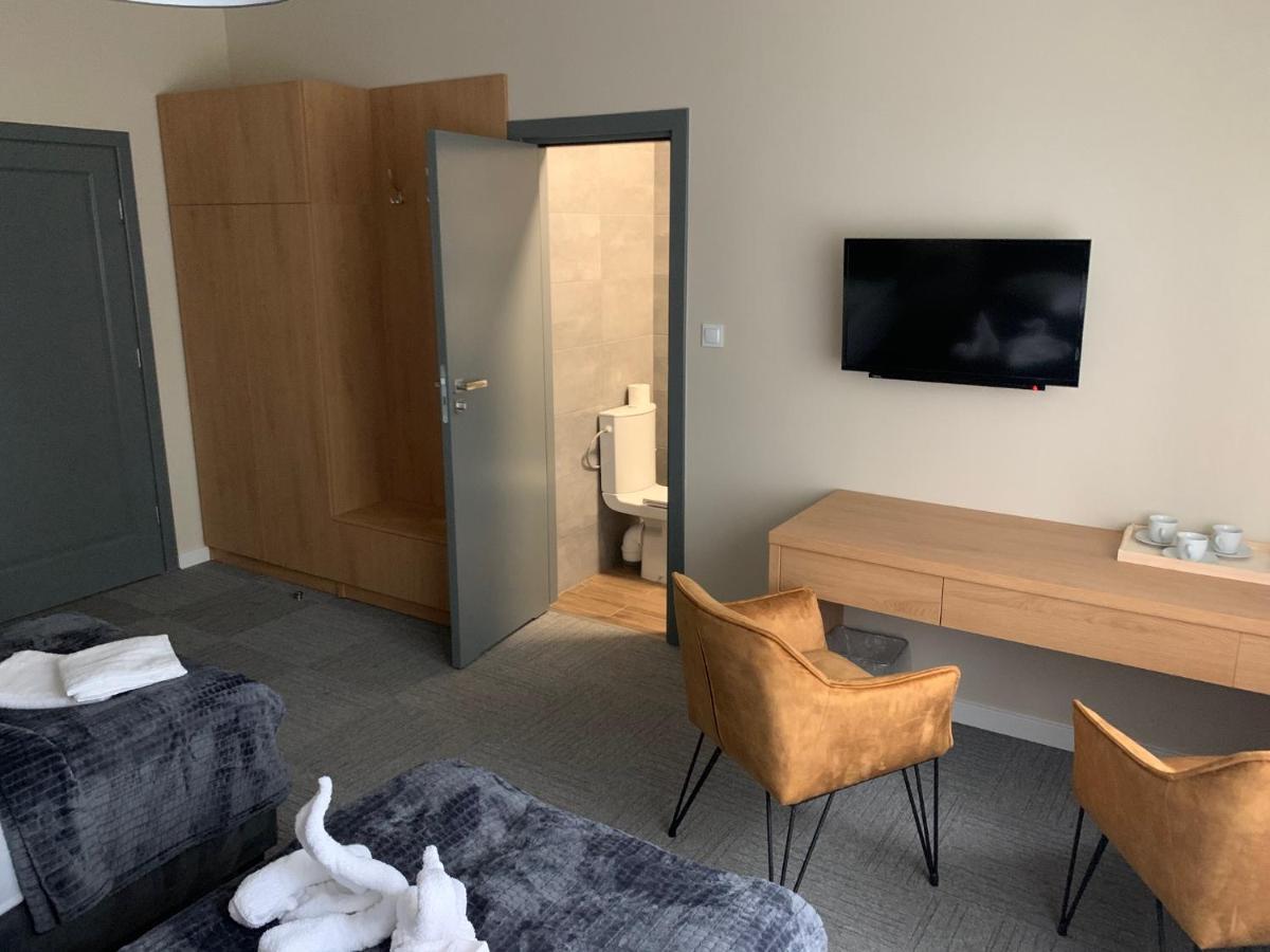 Vesna Rooms Mtp Posen Exterior foto