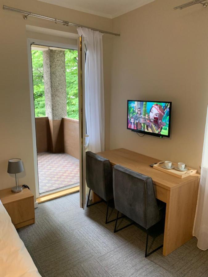 Vesna Rooms Mtp Posen Exterior foto
