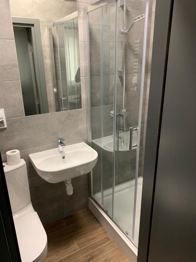 Vesna Rooms Mtp Posen Exterior foto